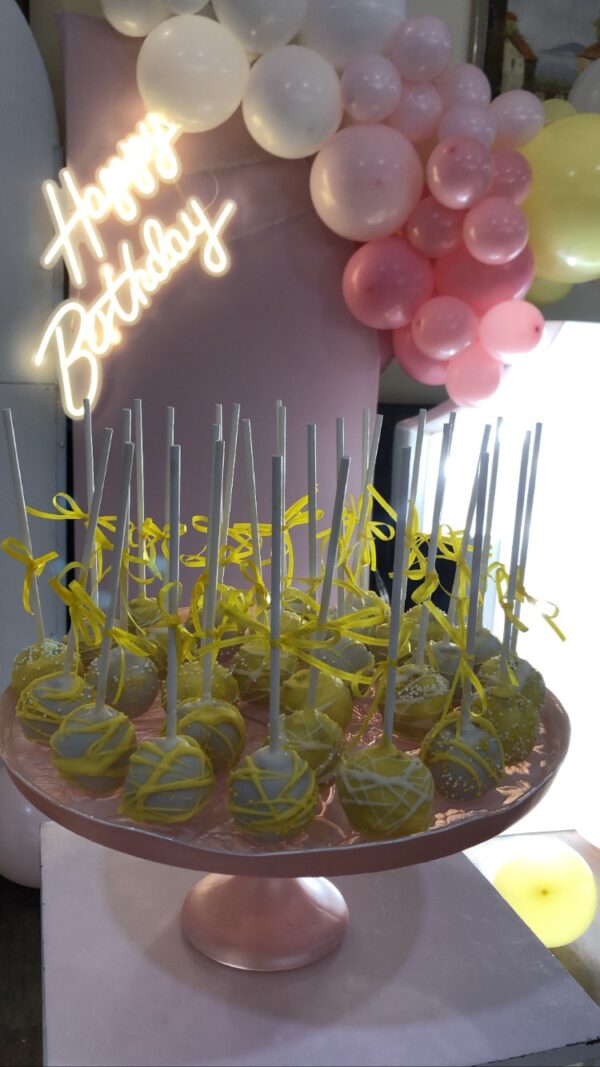 Кейк Попс Лукс