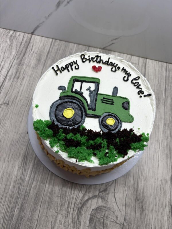 ГОЛЯМА ТОРТА С РИСУНКА