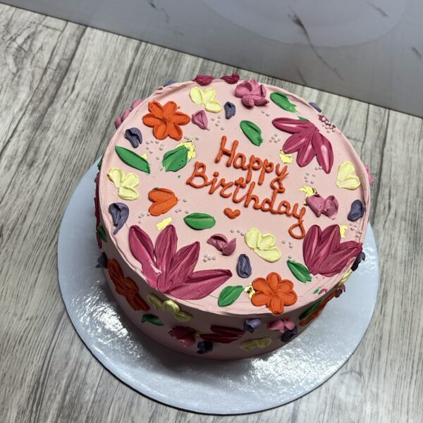 ГОЛЯМА ТОРТА С РИСУНКА