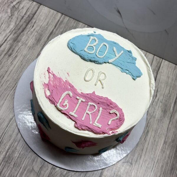 ГОЛЯМА ТОРТА СЕМПЪЛ ДИЗАЙН