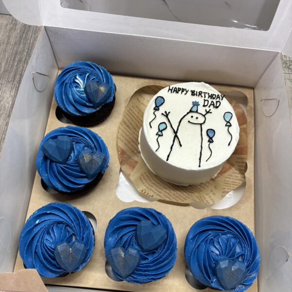 БЕНТО ТОРТА С 5 МЪФИНА