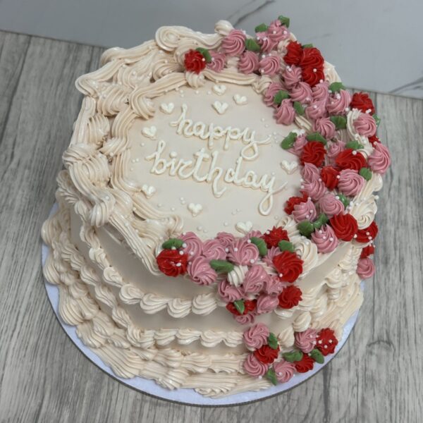 ГОЛЯМА ТОРТА ВИНТИДЖ ДИЗАЙН