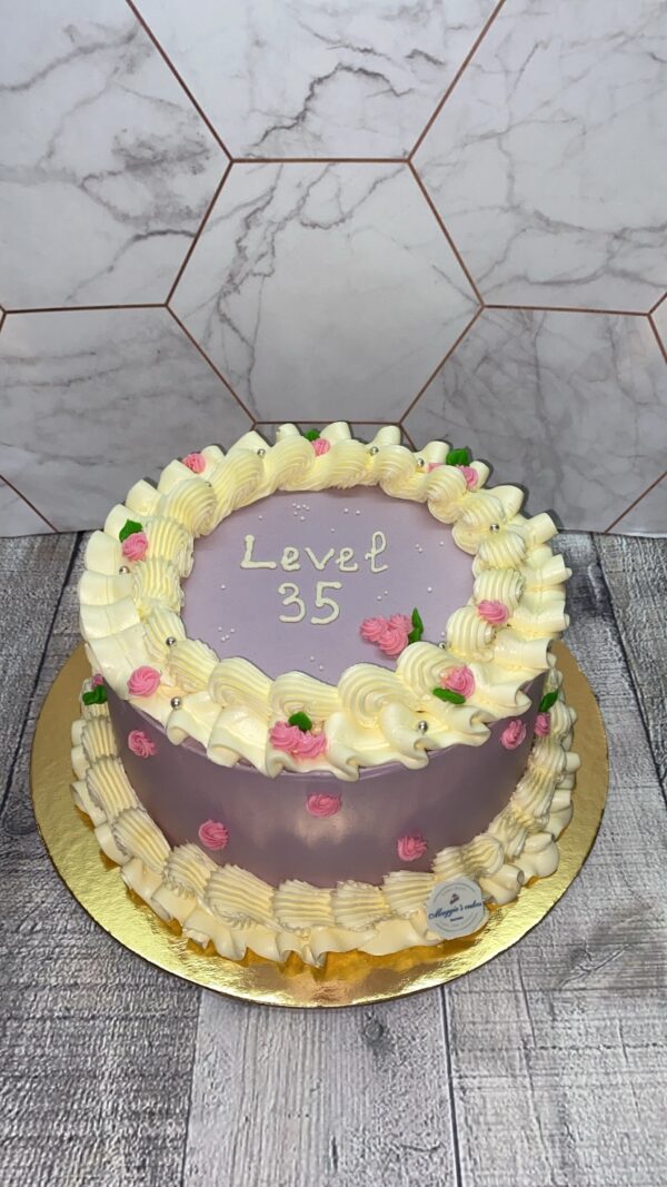 ГОЛЯМА ТОРТА ВИНТИДЖ ДИЗАЙН