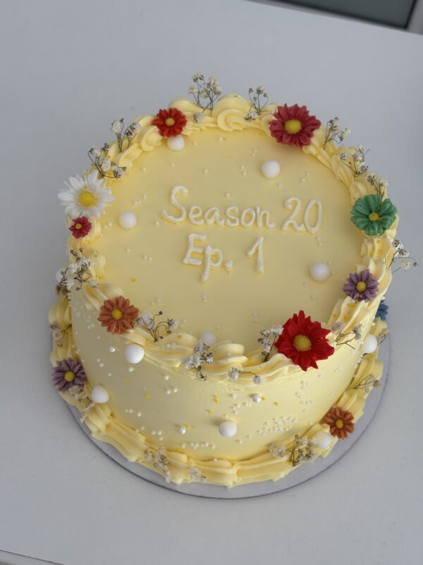 ГОЛЯМА ТОРТА ВИНТИДЖ ДИЗАЙН