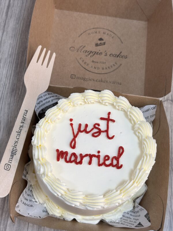 ВИНТИДЖ БЕНТО ТОРТА