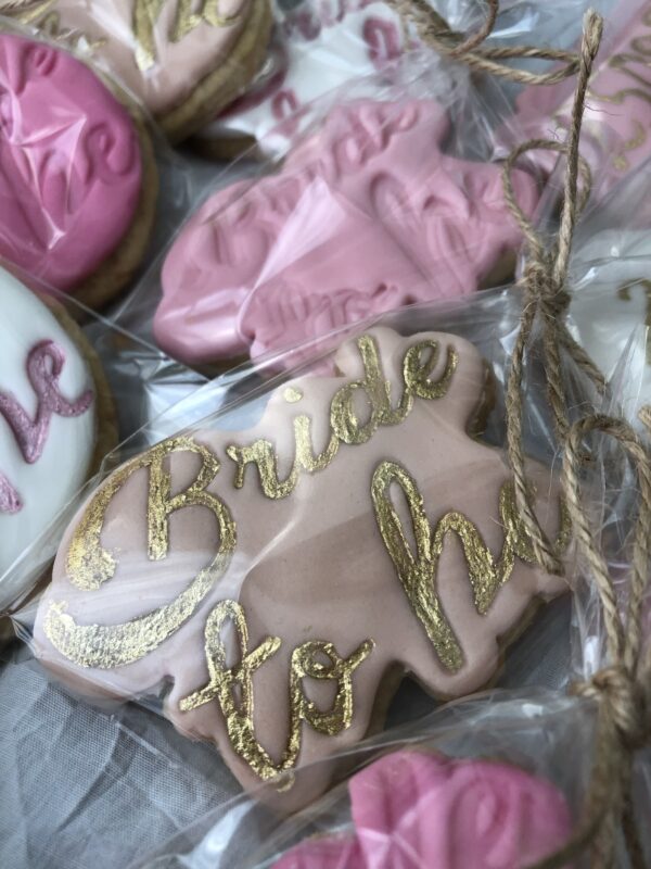 Маслени бисквити за моминско парти