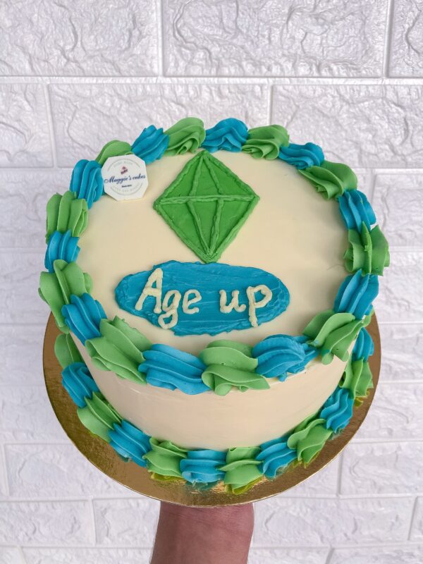 ГОЛЯМА ТОРТА ВИНТИДЖ ДИЗАЙН